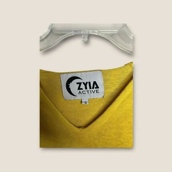 Zyia Active Yellow V Neck Hoodie Size Small - Picture 6 of 7